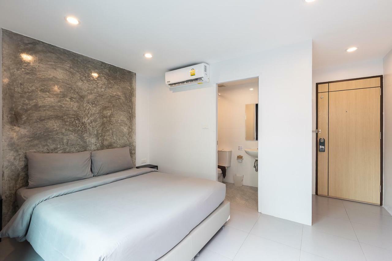 הוסטל Minimal House Patong (Adults Only) מראה חיצוני תמונה